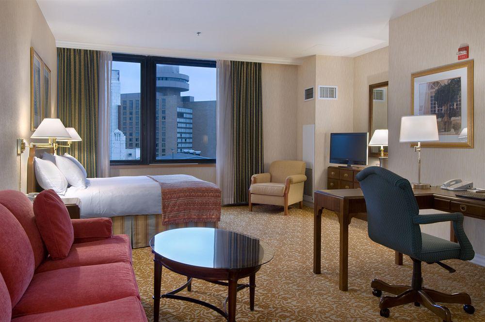 Hotel Hilton &